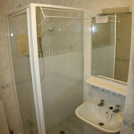 Casa de hóspedes The Glendeveor 3*